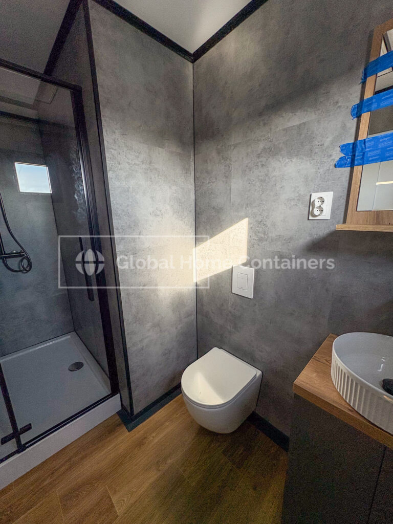 Kontener mieszkalny 900 × 315