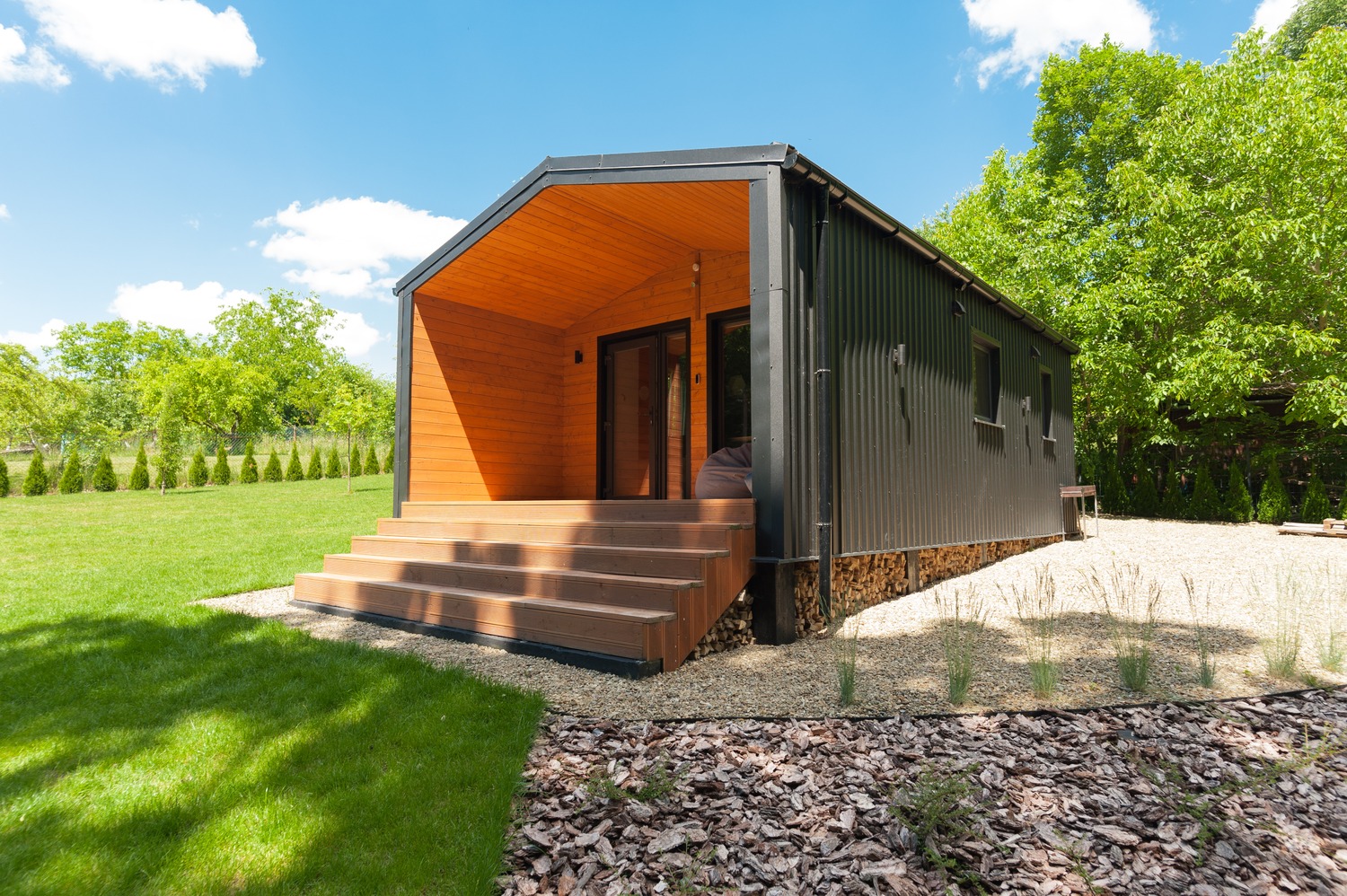 Containerhaus vs. Fertighaus – welcher Haustyp lohnt sich mehr?